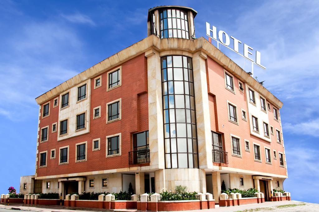 Lavid Hotel Kennedy Bogota Bagian luar foto